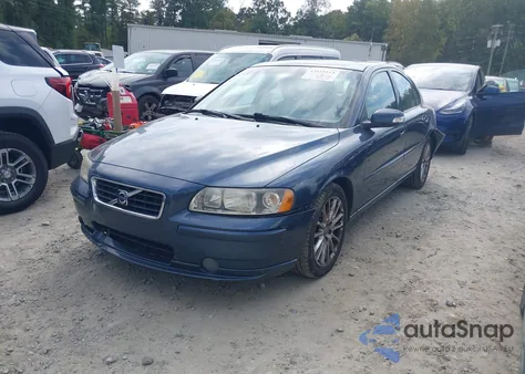 2008 Volvo S60 2.5T z USA, uszkodzony, nr VIN YV1RS592582688705